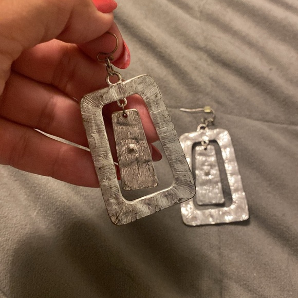 Silver earrings - Picture 2 of 2